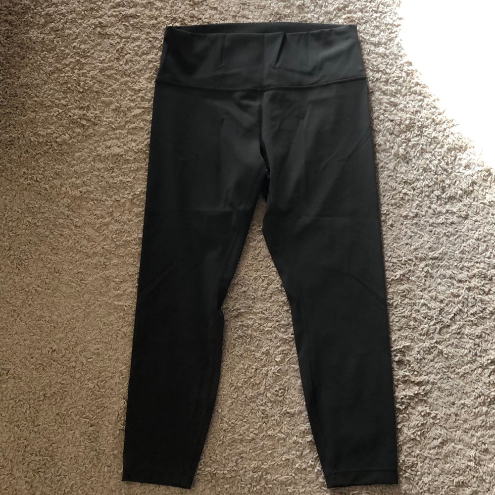 Lululemon Olive Green Wunder Under Crop Legging